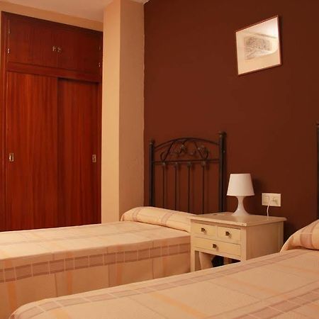 Hostal Tilos Malaga Exterior photo